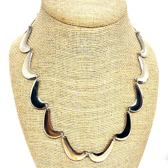 VINTAGE MODERNIST MOON CRESCENT LINK NECKLACE SILVER TONE SCALLOP BIB COLLAR - Picture 1 of 16